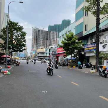 Bán nhà (mới, thiết kế đẹp) mặt tiền Nguyễn Công Trứ, quận 1 (Nguyễn Thái Học - Yersin) 