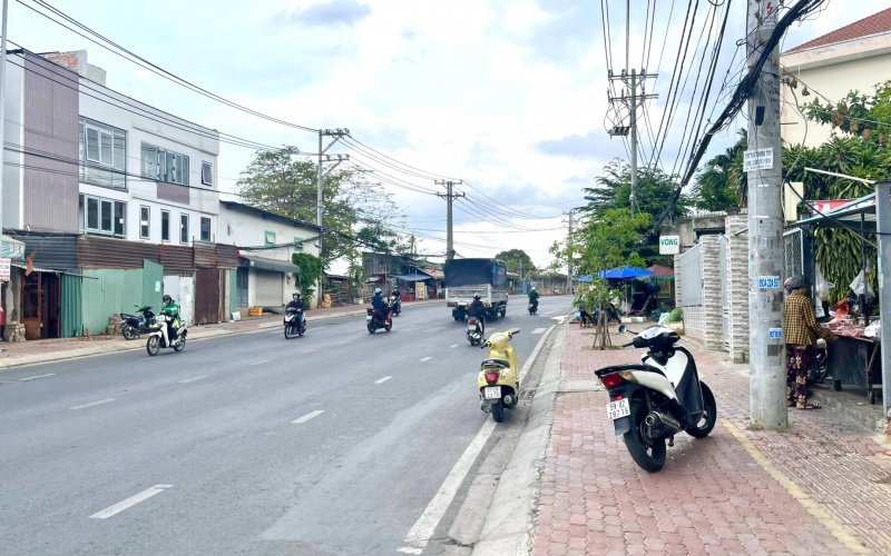 MT Lê Văn Chí. Linh Trung. TP Thủ Đức