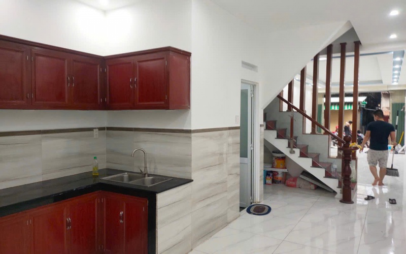 Bán nhà hẻm lớn đường Lý Thường Kiệt, quận Tân Bình
