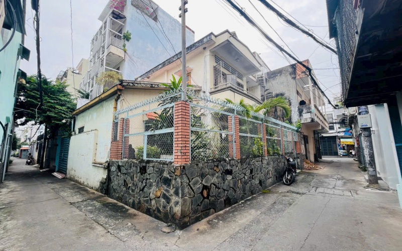 NHÀ TRONG HẺM ĐƯỜNG TRẦN QUỐC TUẤN